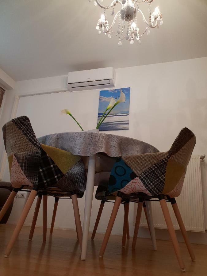 Modern Stylish Near Apartament Lovran